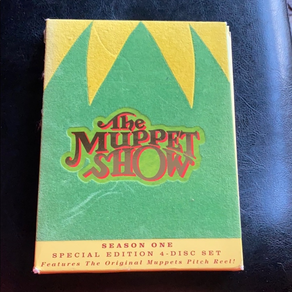 The Muppet Show season one 4 Disks